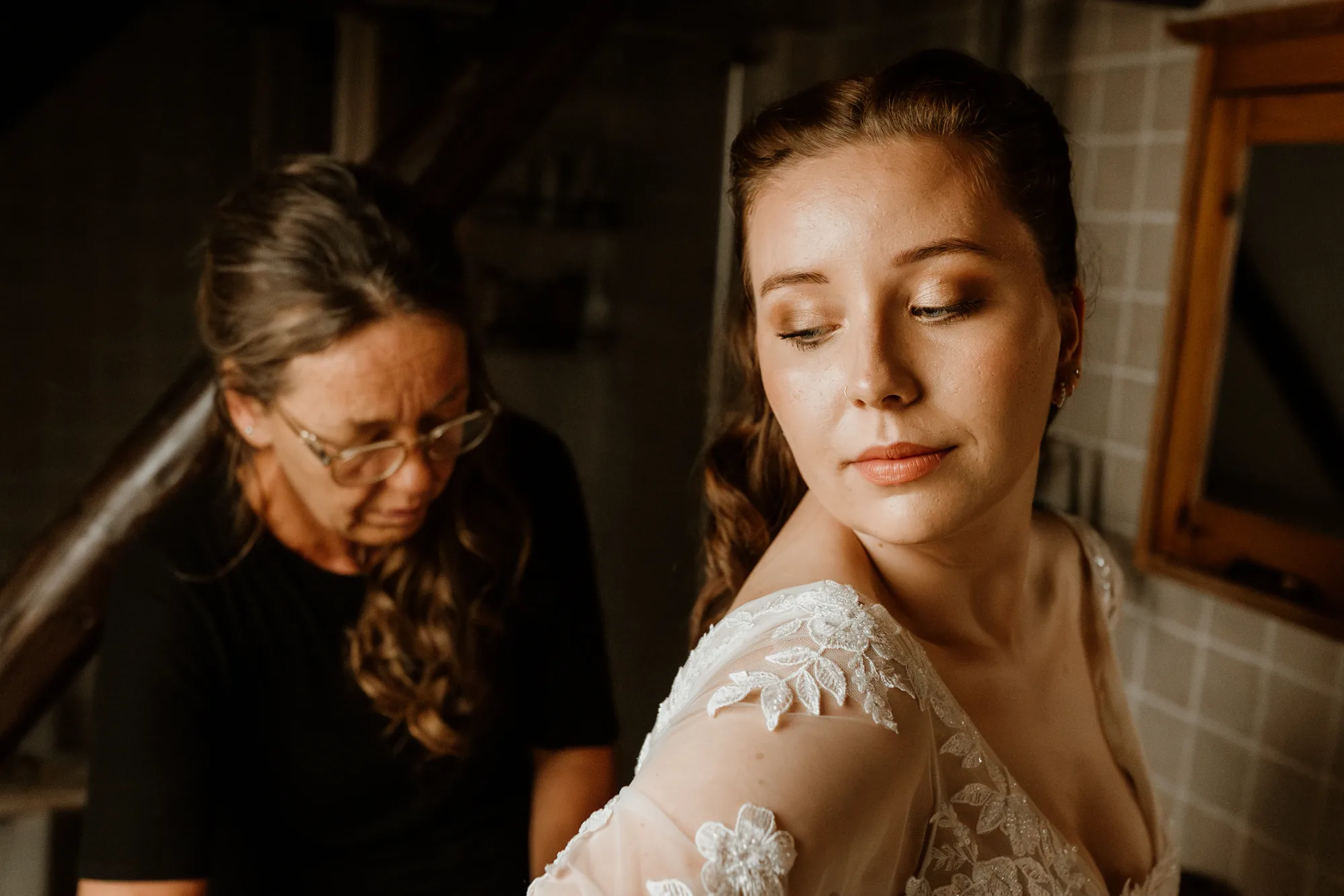 Bruiloft van Jesse en Janneke in Kampen — trouwfoto 17