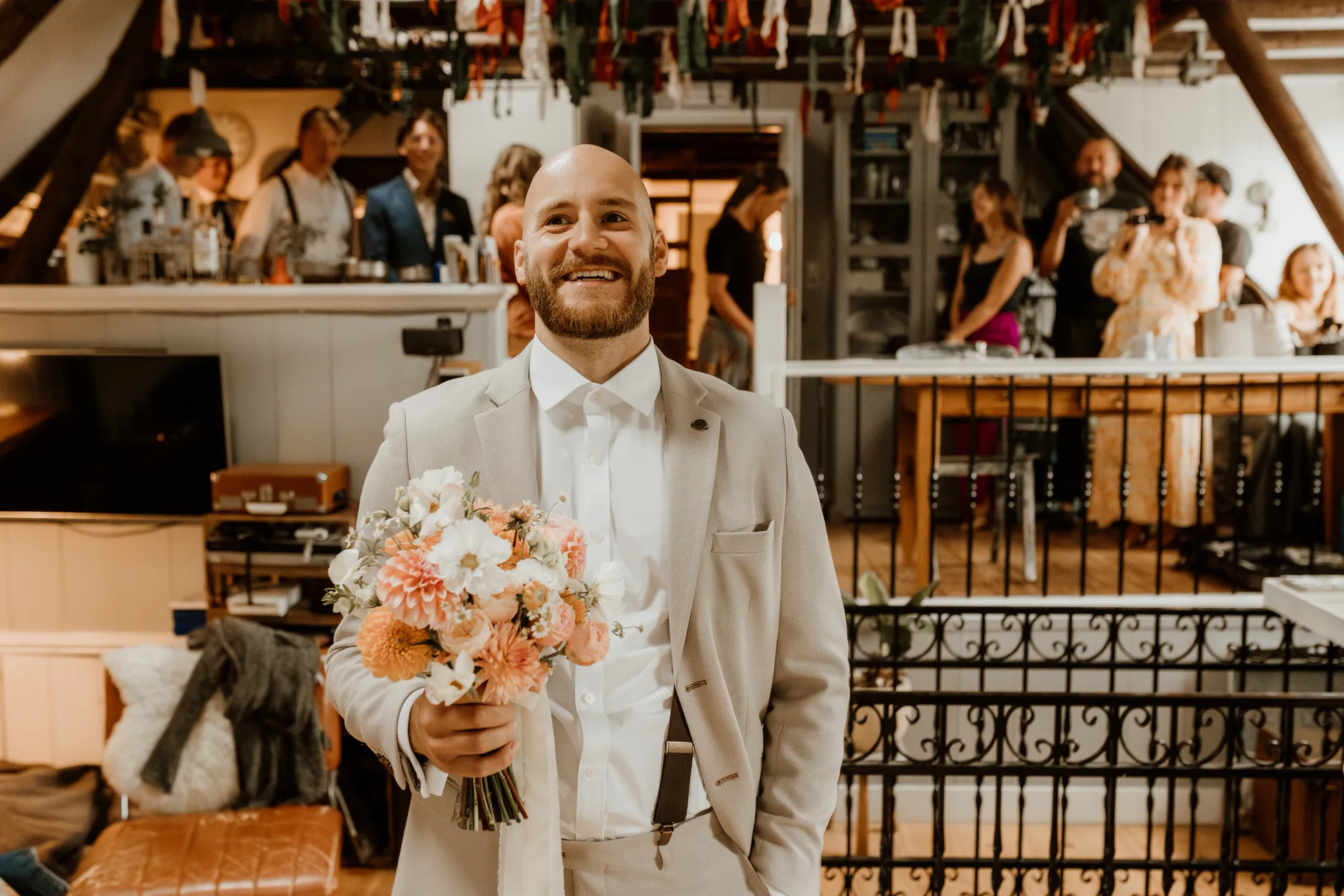 Bruiloft van Jesse en Janneke in Kampen — trouwfoto 26