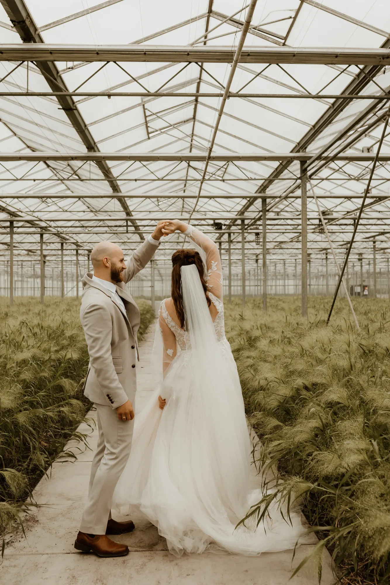 Bruiloft van Jesse en Janneke in Kampen — trouwfoto 37