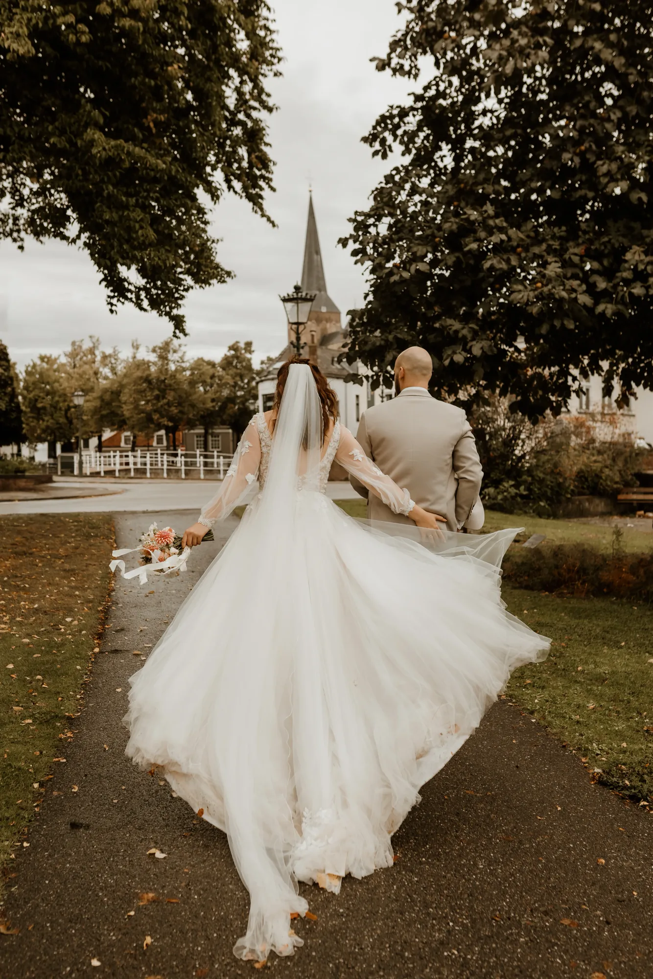 Bruiloft van Jesse en Janneke in Kampen — trouwfoto 38