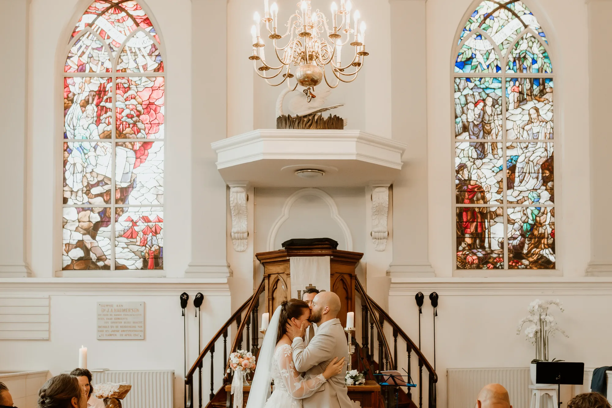 Bruiloft van Jesse en Janneke in Kampen — trouwfoto 46