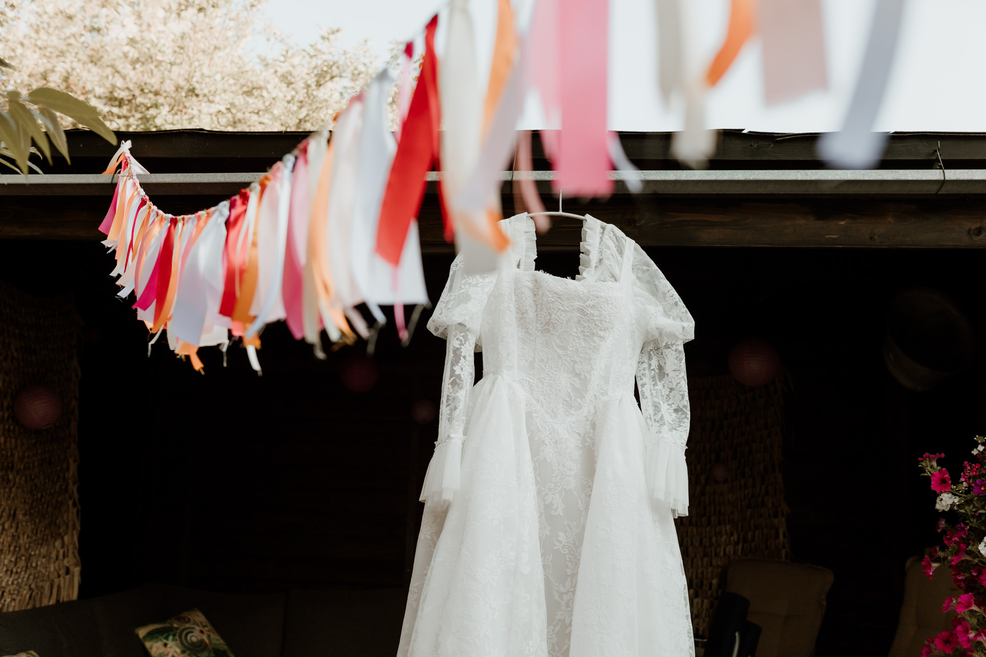 Ruben en Lindy vieren de liefde — trouwfoto 12
