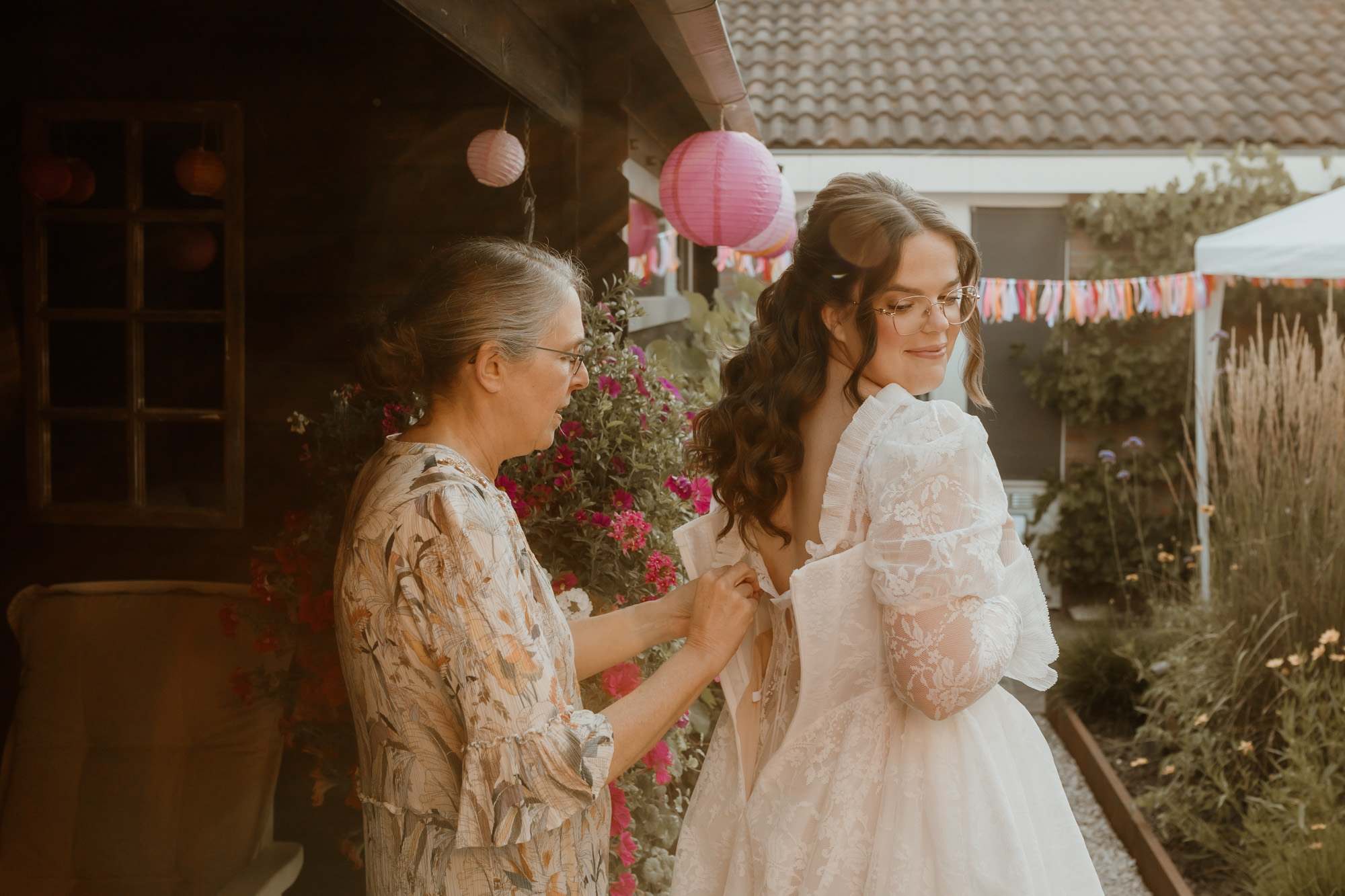 Ruben en Lindy vieren de liefde — trouwfoto 14