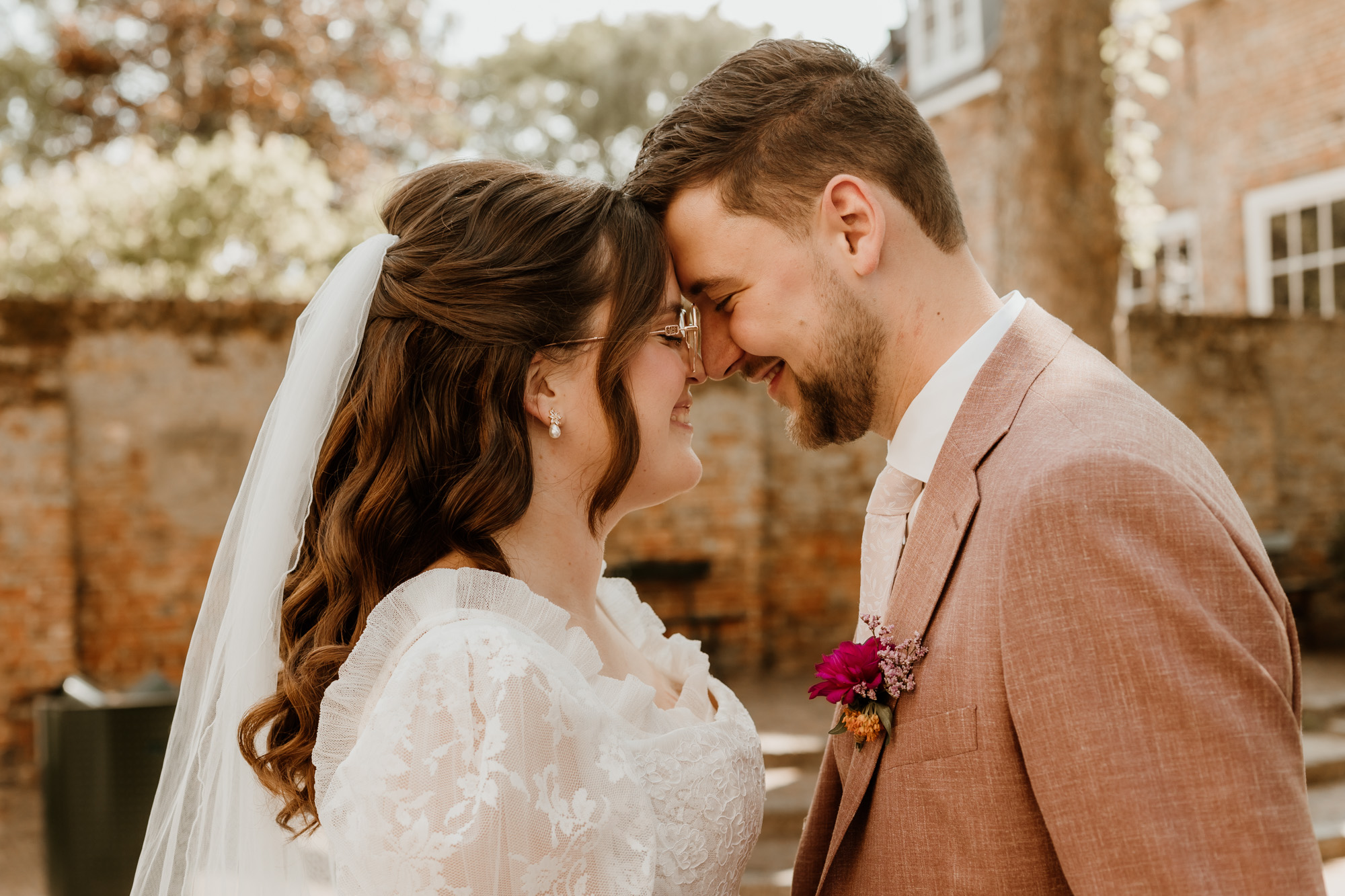 Ruben en Lindy vieren de liefde — trouwfoto 39