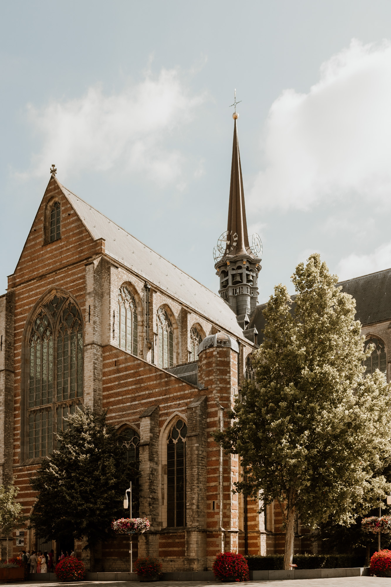 Ruben en Lindy vieren de liefde — trouwfoto 41