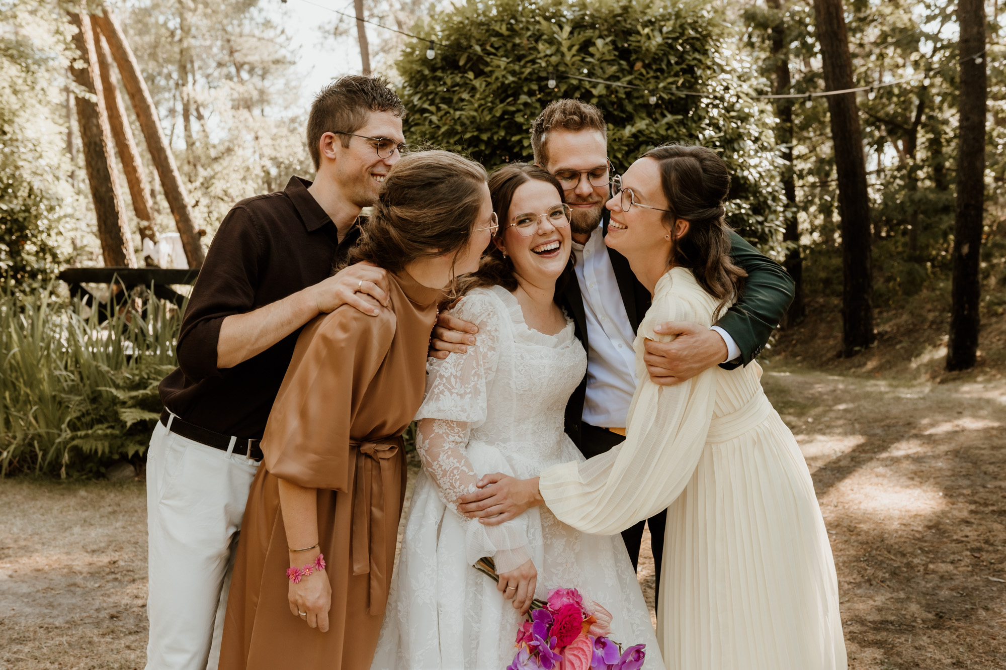Ruben en Lindy vieren de liefde — trouwfoto 85