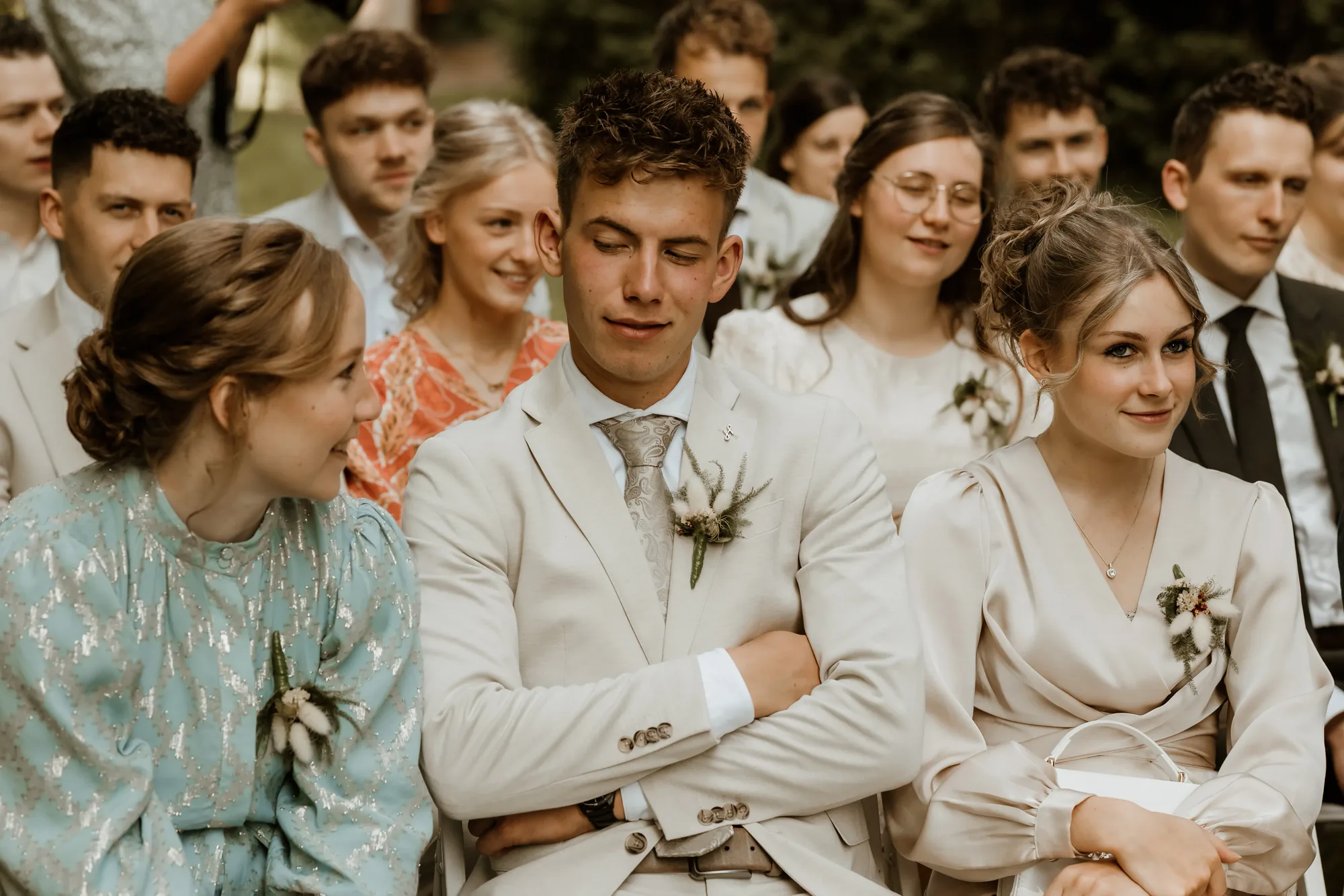 Bruiloft van Willem en Thirza op de Veluwe — trouwfoto 40