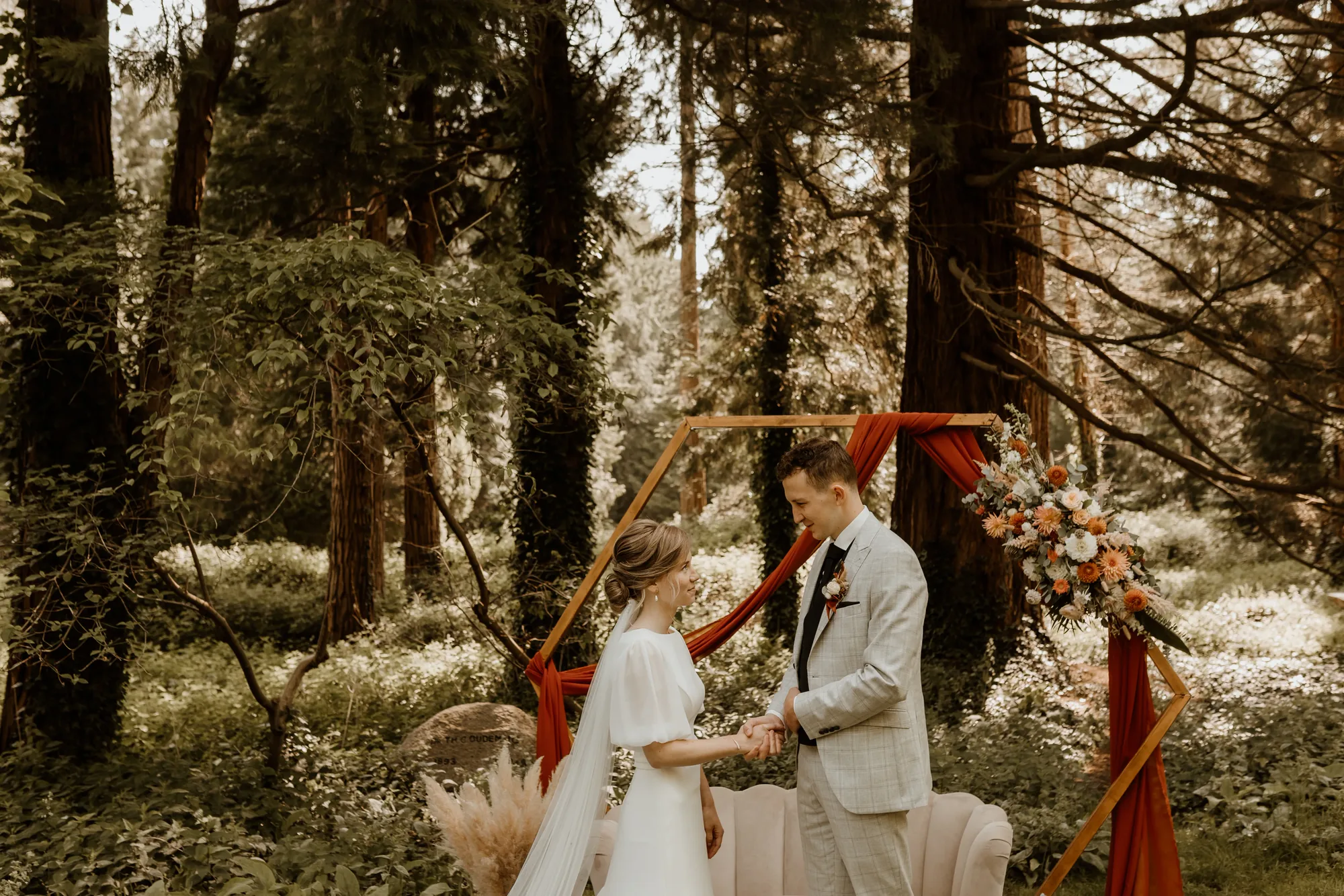 Bruiloft van Willem en Thirza op de Veluwe — trouwfoto 46