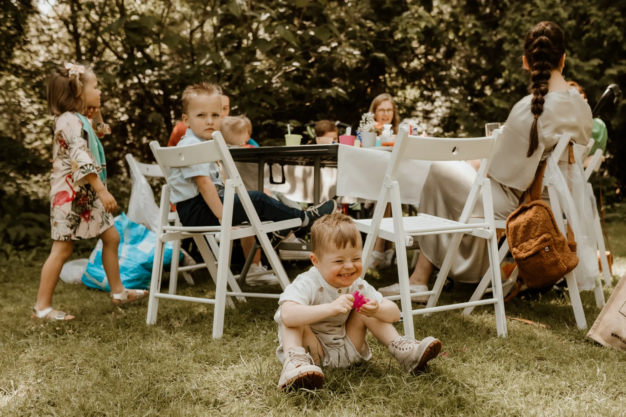 Bruiloft van Willem en Thirza op de Veluwe — trouwfoto 59